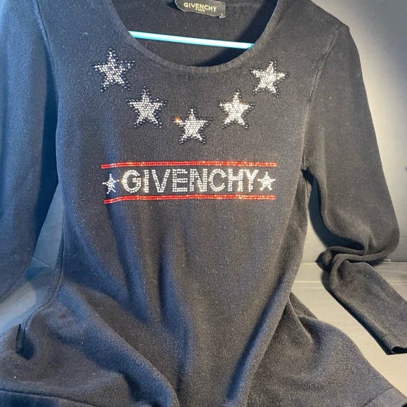 Women’s Givenchy Sweater Scoop Neck Black Bedazzled Star Sz L - Picture 2 of 9